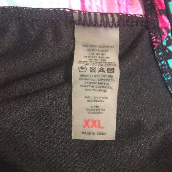 Tribal Swim Two Piece Size XXL - Picture 13 of 13